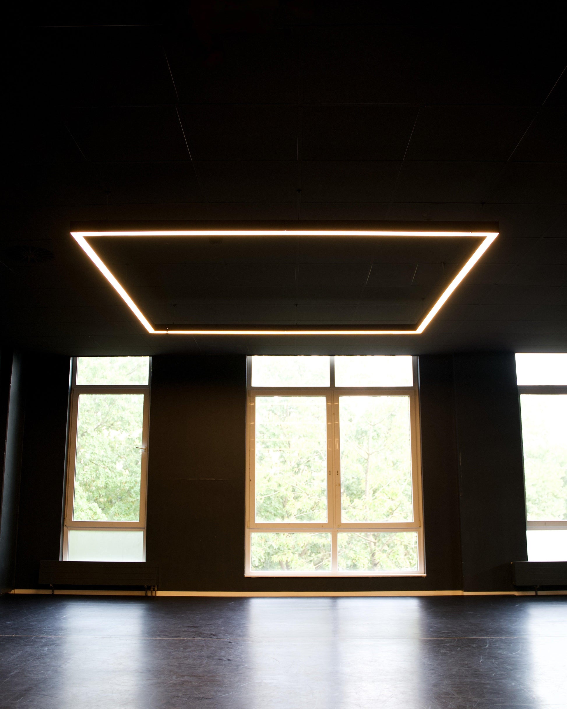 LED-Beleuchtung Eckig - Contact Store