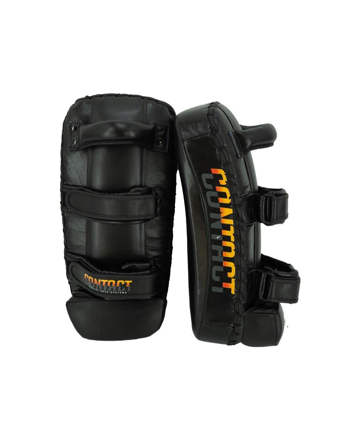 Thai Pads Pro, hochwertiges Trainingsgerät für Muay Thai und Kickboxen, Hauptbild zeigt robustes Design und Polsterung